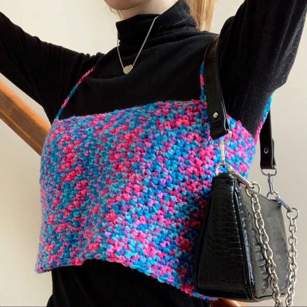 VIBRANT CROCHET TANK TOP